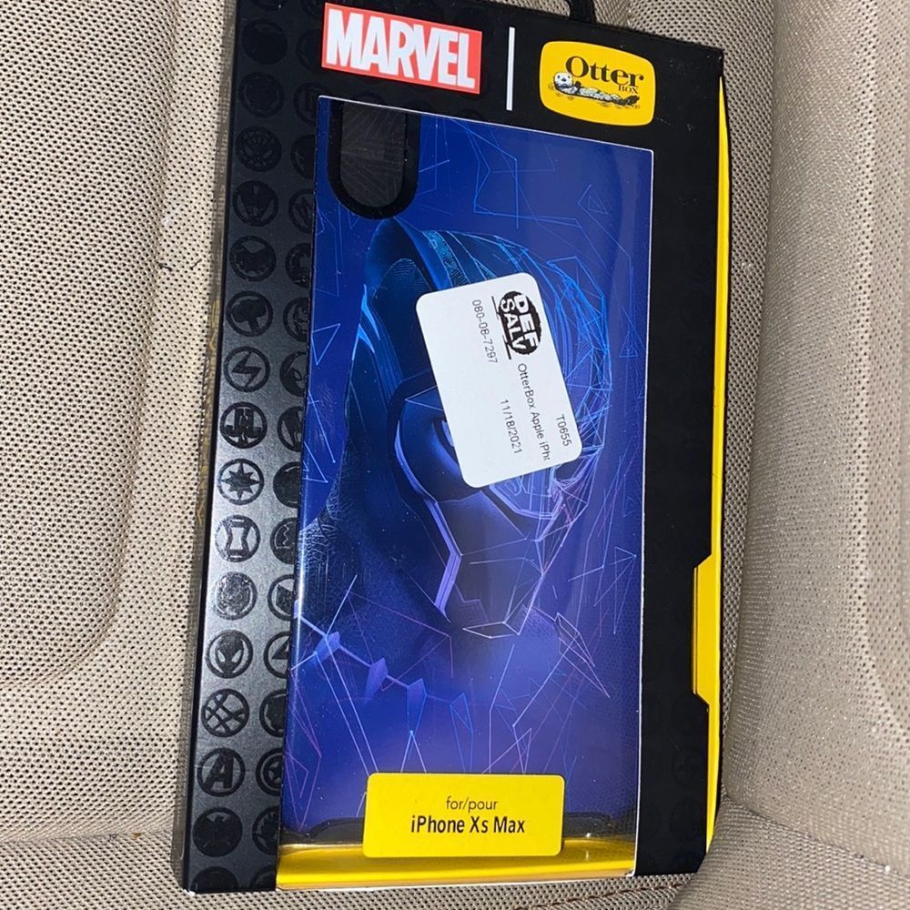 Otterbox iPhone Xs Max Apple Case Marvel Avengers Black Panther  #46